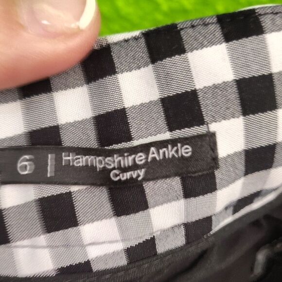 Talbots Black and White Cropped Pants Ankle Length - Picture 3 of 3